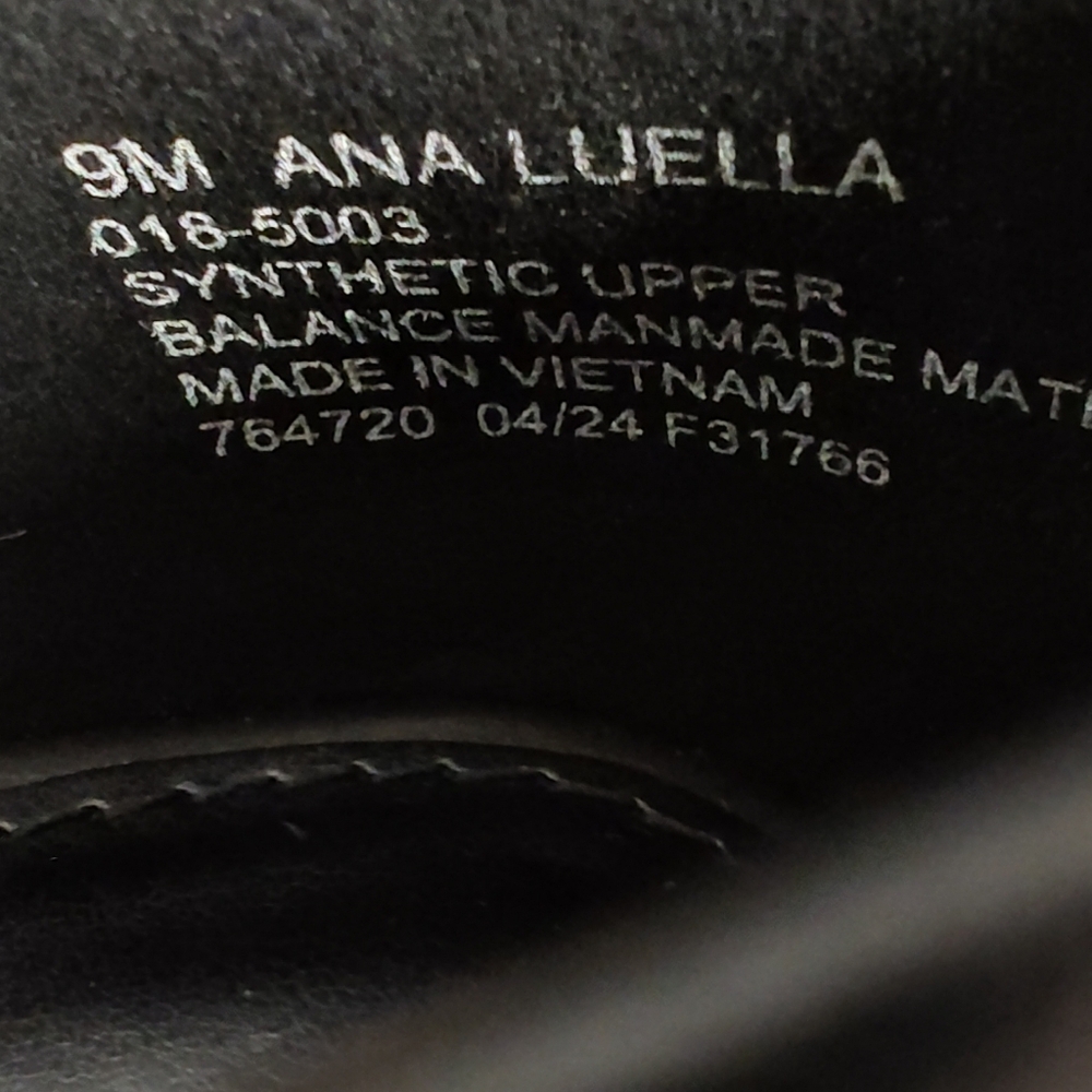 A.N.A. 'Luella' Black Faux Leather Penny Loafers Size 9 - Picture 9 of 10